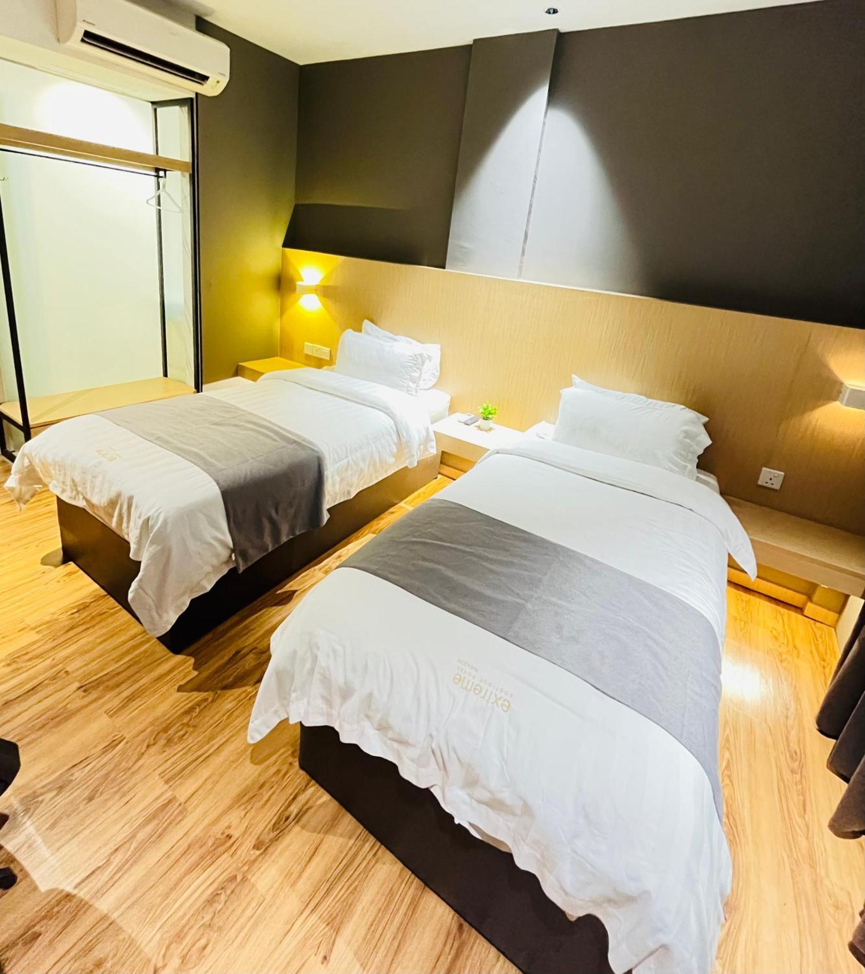 Extreme Boutique Hotel Κλουάνγκ Εξωτερικό φωτογραφία