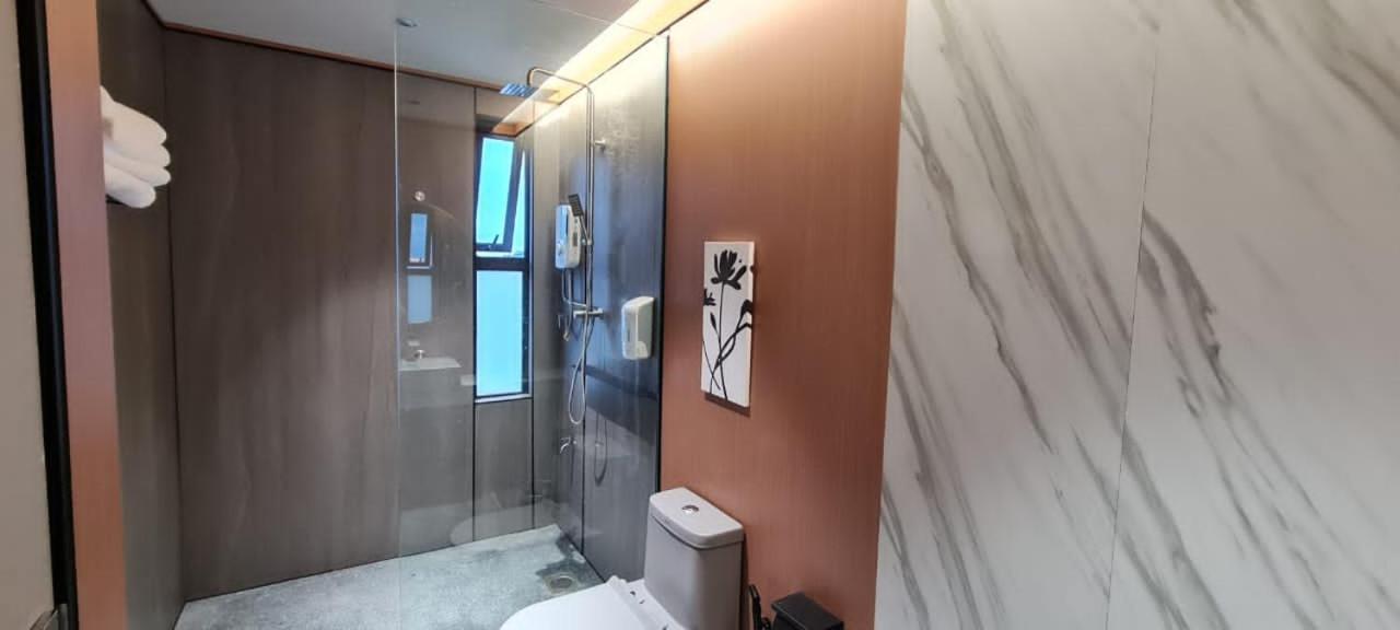Extreme Boutique Hotel Κλουάνγκ Εξωτερικό φωτογραφία